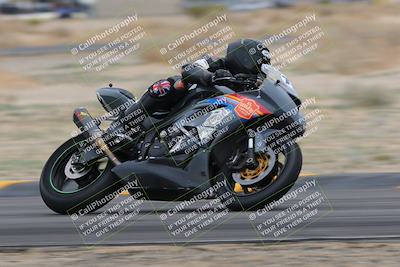 media/Jan-14-2023-SoCal Trackdays (Sat) [[497694156f]]/Turn 4 Set 2 (1030am)/